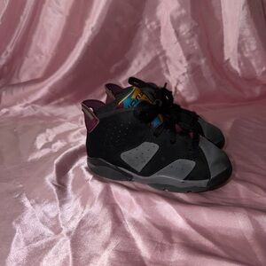 Jordan Retro 6 baby sneakers